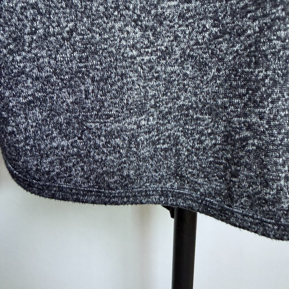 Athleta Luxe Pose Women's Thumb Hole Marled Heathered Tunic, Sz XL, Black & Gray - Picture 10 of 16
